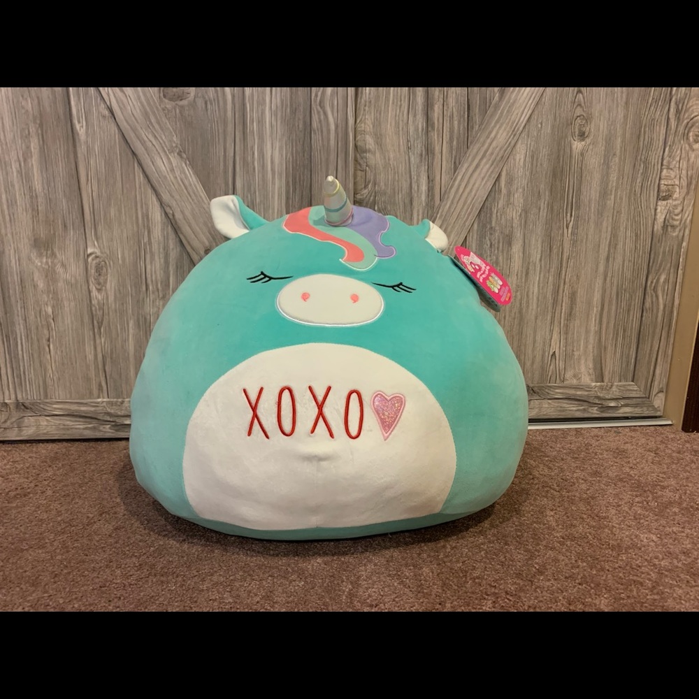 Mindy Squishmallow